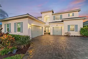 1341 NE Langford Ln, Jensen Beach, FL 34957 - Photo 2