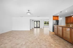3074 NE Loquat Ln, Jensen Beach, FL 34957 - Photo 12