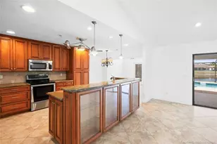 3074 NE Loquat Ln, Jensen Beach, FL 34957 - Photo 8