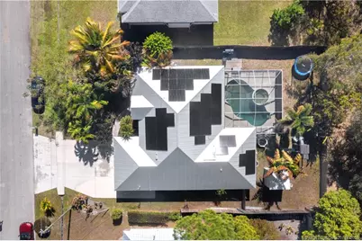 2526 SE Lily Street, Port Saint Lucie, FL 34952 - Photo 4