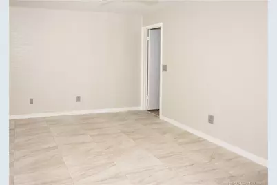 1015 Martinique Avenue, Fort Pierce, FL 34982 - Photo 18