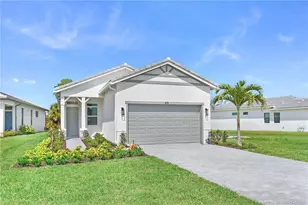 435 SE Via Sangro, Port Saint Lucie, FL 34952 - Photo 2