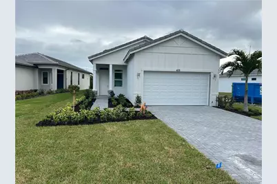 435 SE Via Sangro, Port Saint Lucie, FL 34952 - Photo 4