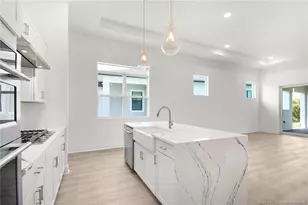 435 SE Via Sangro, Port Saint Lucie, FL 34952 - Photo 4