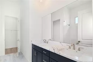 435 SE Via Sangro, Port Saint Lucie, FL 34952 - Photo 18