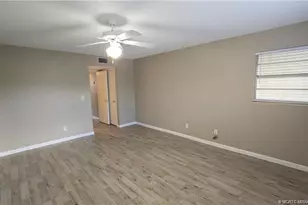 2950 SE Ocean Blvd, Stuart, FL 34996 - Photo 20