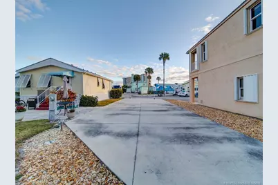 10725 S Ocean Drive #402, Jensen Beach, FL 34957 - Photo 8