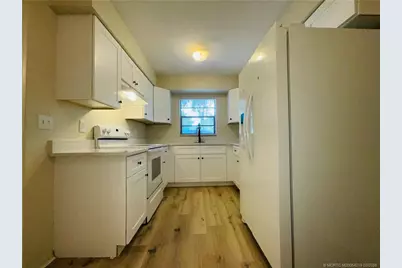 208 N 28th Street, Fort Pierce, FL 34947 - Photo 4