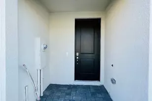 3913 Mentmore Ln, Stuart, FL 34997 - Photo 6