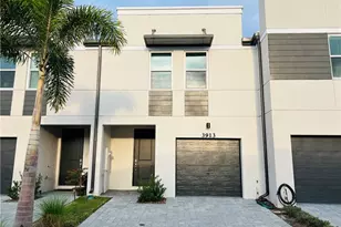 3913 Mentmore Ln, Stuart, FL 34997 - Photo 4