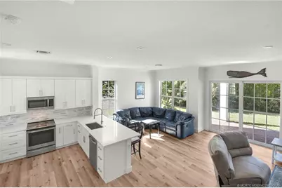 8109 SE Asaro Street, Hobe Sound, FL 33455 - Photo 18