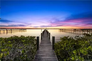 1912 NW Cove Cir, Stuart, FL 34994 - Photo 4