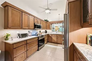 272 NW Broken Oak Trail, Jensen Beach, FL 34957 - Photo 8