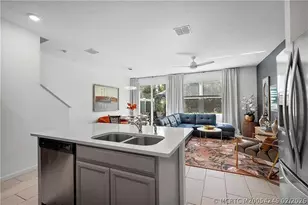 380 SE Sea Hunt Wy, Stuart, FL 34994 - Photo 10