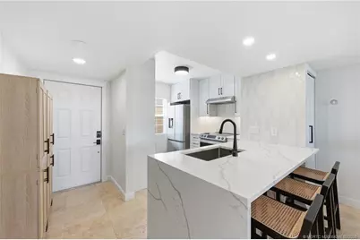 1155 Lake Shore Drive #202, West Palm Beach, FL 33403 - Photo 10