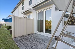 3931 SE Mentmore Ln, Stuart, FL 34997 - Photo 18