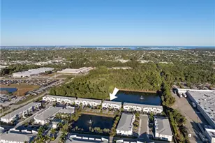 3931 SE Mentmore Ln, Stuart, FL 34997 - Photo 10