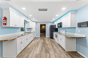 1201 Oak Ave, Fort Pierce, FL 34982 - Photo 8