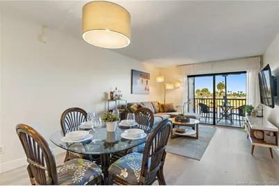 40 NE Plantation Road #207, Stuart, FL 34996 - Photo 12