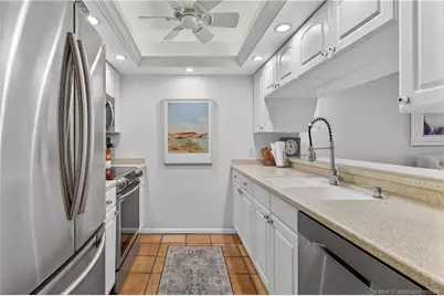 40 NE Plantation Road #403, Stuart, FL 34996 - Photo 8