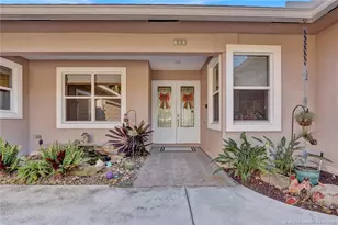 757 SE Ashley Oaks Way SE, Stuart, FL 34997 - Photo 4