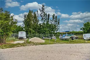 8164 SE Croft Way, Hobe Sound, FL 33455 - Photo 4