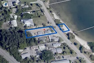 4280 NE Indian River Dr, Jensen Beach, FL 34957 - Photo 1