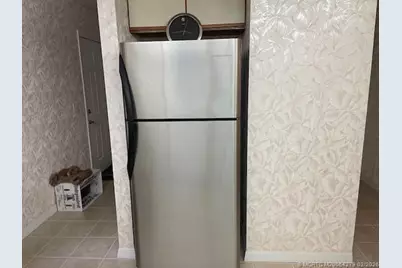 80 SW Blackburn Terrace #3, Stuart, FL 34997 - Photo 4