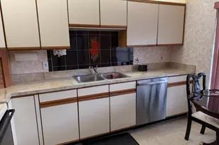 80 SW Blackburn Ter, Stuart, FL 34997 - Photo 10