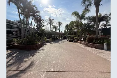 390 NW Boundary Drive, Port Saint Lucie, FL 34986 - Photo 4