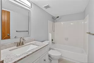 2950 SE Ocean Blvd, Stuart, FL 34996 - Photo 20