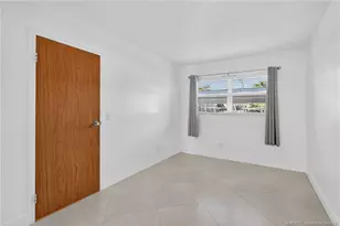 2950 SE Ocean Blvd, Stuart, FL 34996 - Photo 20