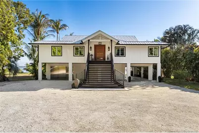 90 NW Alice Street, Jensen Beach, FL 34957 - Photo 6