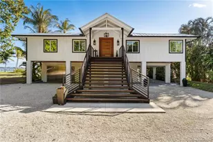 90 NW Alice St, Jensen Beach, FL 34957 - Photo 4