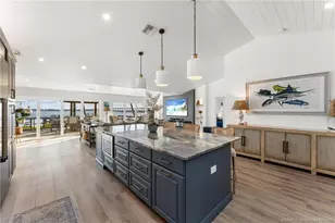 90 NW Alice St, Jensen Beach, FL 34957 - Photo 18