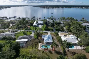 632 NW Sunset Dr, Stuart, FL 34994 - Photo 8