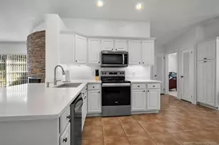 632 NW Sunset Dr, Stuart, FL 34994 - Photo 18