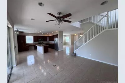 11239 SW Barton Way, Port Saint Lucie, FL 34987 - Photo 10
