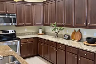 11239 SW Barton Way, Port Saint Lucie, FL 34987 - Photo 10