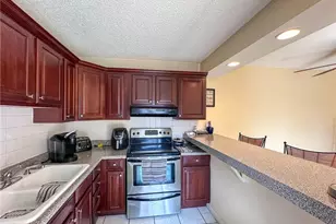 6051 SE Riverboat Dr, Stuart, FL 34997 - Photo 8