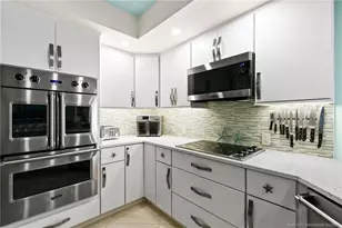 8650 S Ocean Dr, Jensen Beach, FL 34957 - Photo 8