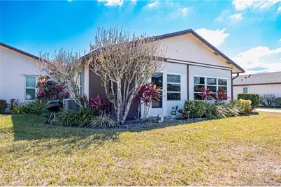 6531 SE Federal Highway #Q101, Stuart, FL 34997 - Photo 2