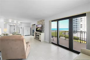 10044 S Ocean Dr, Jensen Beach, FL 34957 - Photo 8