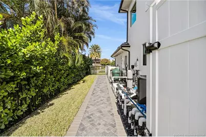 9058 SE Star Island Way, Hobe Sound, FL 33455 - Photo 88