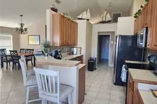 849 NW Waterlily Pl, Jensen Beach, FL 34957 - Photo 18