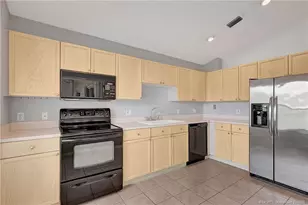 2286 SW Olympic Club Terrace, Palm City, FL 34990 - Photo 28