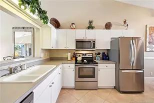 681 NW Broken Oak Trail, Jensen Beach, FL 34957 - Photo 16