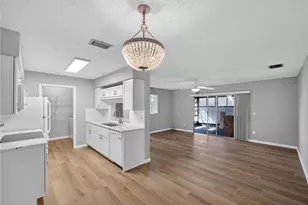 3986 NW Cinnamon Tree Cir, Jensen Beach, FL 34957 - Photo 2