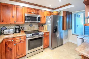 4680 NE Sandpebble Trce, Stuart, FL 34996 - Photo 10