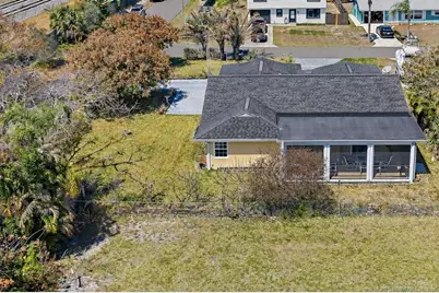 7954 SE Carlton Street, Hobe Sound, FL 33455 - Photo 2